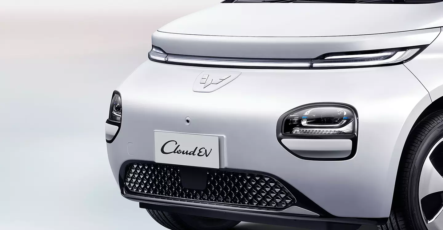 wuling cloud ev